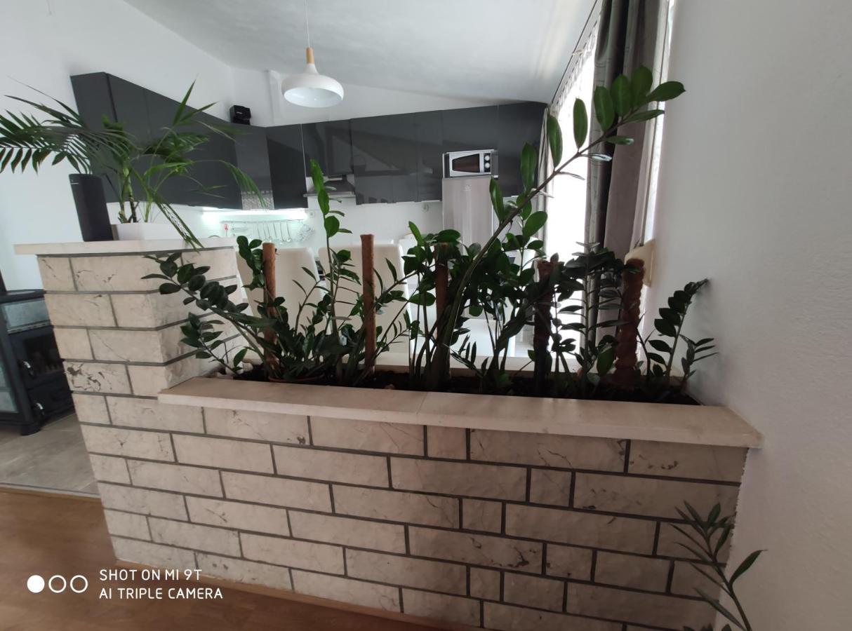 Apartment Burich Makarska Eksteriør billede