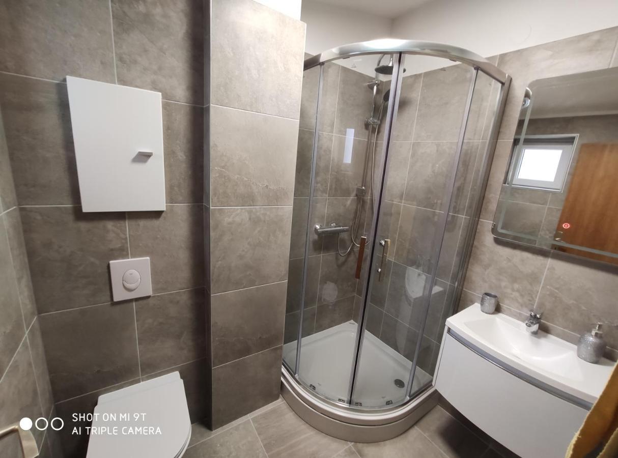 Apartment Burich Makarska Eksteriør billede